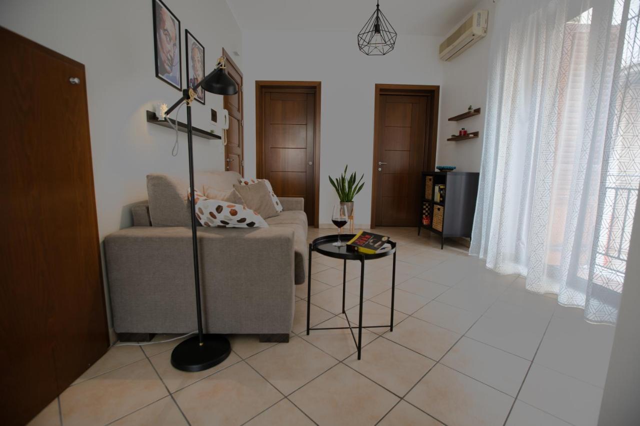 Cassaro Casa Vacanze กัสเตลลัมมาเร เดล โกลโฟ ภายนอก รูปภาพ